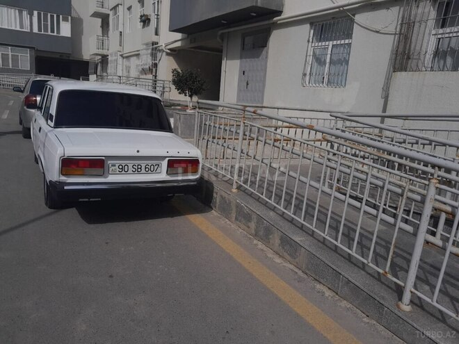 LADA (VAZ) 2107 2009, 13,900 km - 1.6 л - Bakı