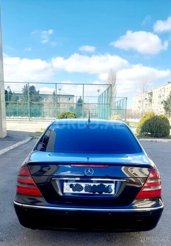 Mercedes E 220 2005, 265,000 km - 2.2 l - Bakı