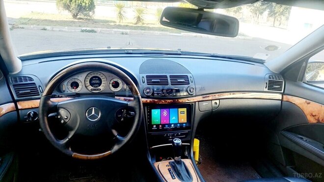 Mercedes E 220 2005, 265,000 km - 2.2 l - Bakı