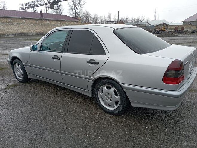 Mercedes C 200 1998, 221,000 km - 2.0 л - Şəki