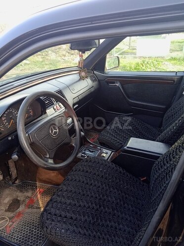 Mercedes C 220 1996, 290,650 km - 2.2 l - Şirvan