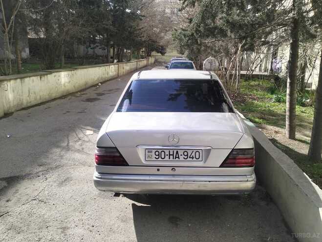 Mercedes E 200 1995, 295,000 km - 2.0 l - Bakı