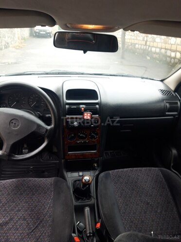 Opel Astra 1998, 355,224 km - 1.8 l - Şəki
