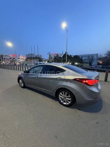 Hyundai Elantra 2015, 38,000 km - 1.8 l - Bakı