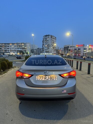 Hyundai Elantra 2015, 38,000 km - 1.8 l - Bakı
