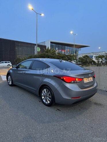 Hyundai Elantra 2015, 38,000 km - 1.8 l - Bakı