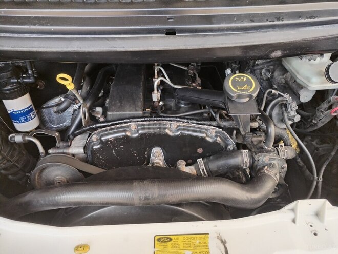 Ford Transit 2004, 294,510 km - 2.4 л - Tovuz