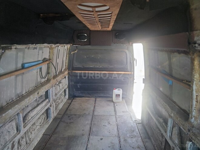 Mercedes Sprinter 413 2000, 633,000 km - 2.2 l - Bakı