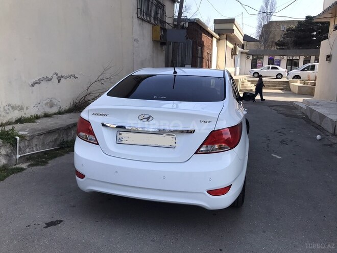 Hyundai Accent 2015, 15,600 km - 1.6 l - Bakı