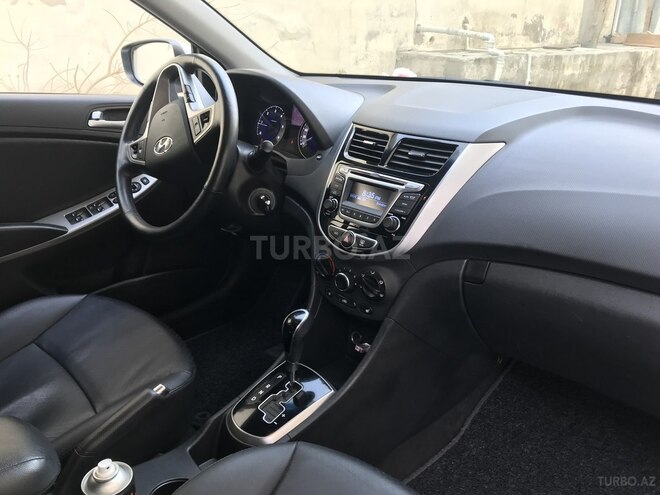 Hyundai Accent 2015, 15,600 km - 1.6 l - Bakı