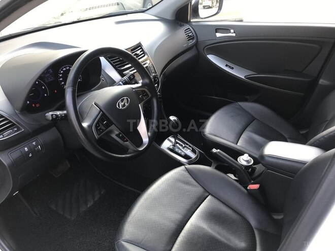 Hyundai Accent 2015, 15,600 km - 1.6 l - Bakı