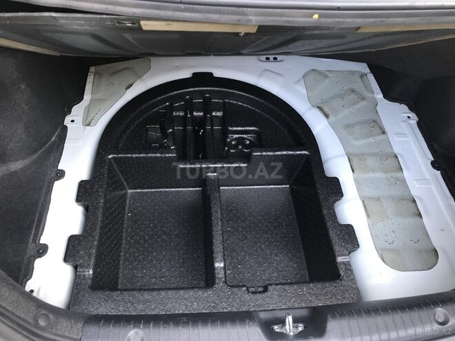 Hyundai Accent 2015, 15,600 km - 1.6 l - Bakı