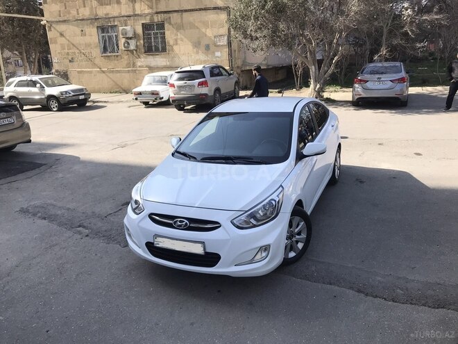 Hyundai Accent 2015, 15,600 km - 1.6 l - Bakı