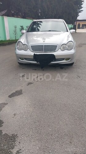 Mercedes C 220 2001, 326,000 km - 2.2 l - Masallı