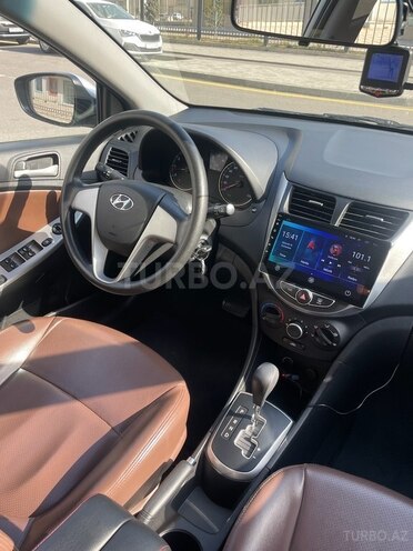 Hyundai Accent 2013, 97,000 km - 1.4 l - Bakı