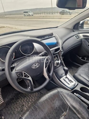 Hyundai Elantra 2011, 215,333 km - 1.8 л - Bakı