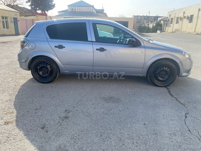Opel Astra 2009, 301,000 km - 1.4 l - Bakı