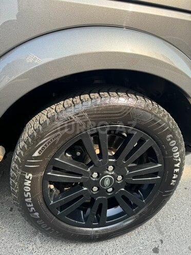 Land Rover Discovery 2016, 127,000 km - 3.0 l - Bakı