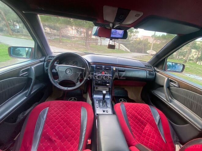 Mercedes E 230 1996, 335,000 km - 2.3 л - Bakı