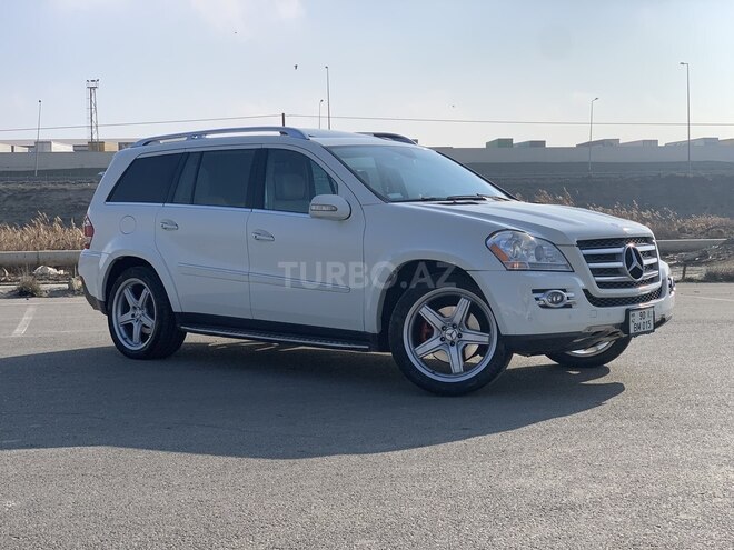 Mercedes GL 550 2008, 240,000 km - 5.5 l - Bakı