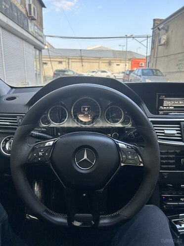 Mercedes E 300