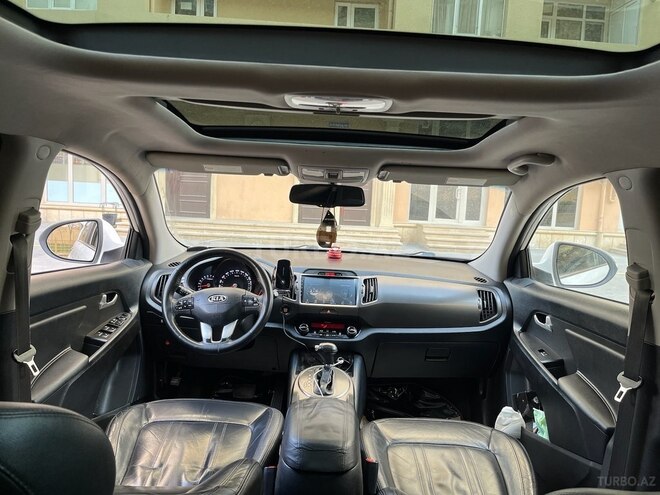 Kia Sportage 2011, 210,000 km - 2.0 l - Bakı