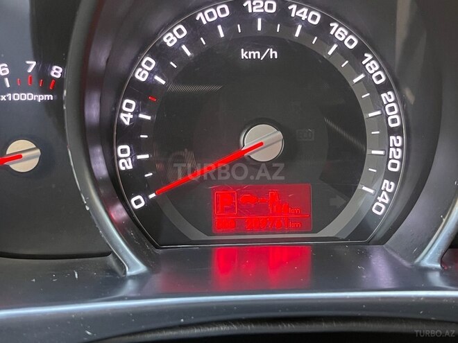 Kia Sportage 2011, 210,000 km - 2.0 l - Bakı