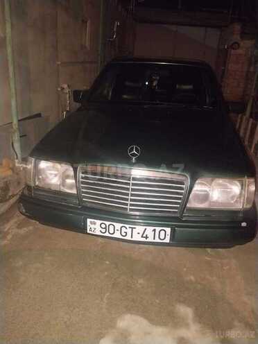 Mercedes E 200 1993, 280,000 km - 2.0 l - Gəncə
