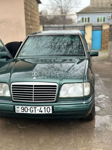 Mercedes E 200 1993, 280,000 km - 2.0 l - Gəncə