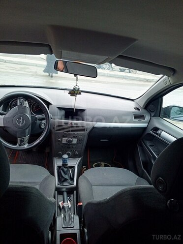 Opel Astra 2006, 575,700 km - 2.0 л - Şəmkir