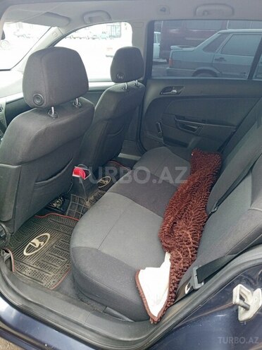 Opel Astra 2006, 575,700 km - 2.0 л - Şəmkir
