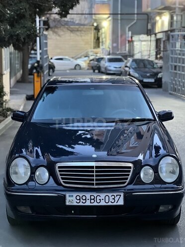 Mercedes E 240 2000, 430,000 km - 2.6 l - Bakı