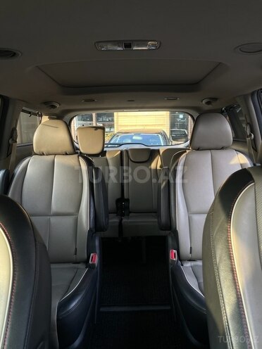 Kia Carnival 2019, 108,000 km - 2.2 л - Bakı