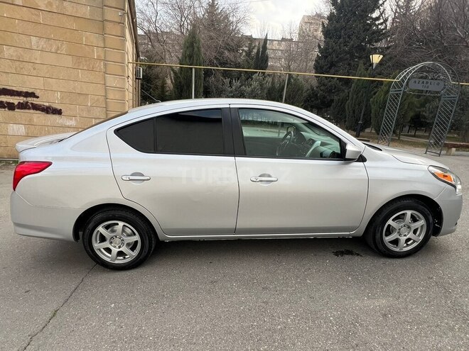 Nissan Sunny 2018, 96,000 km - 1.6 л - Bakı