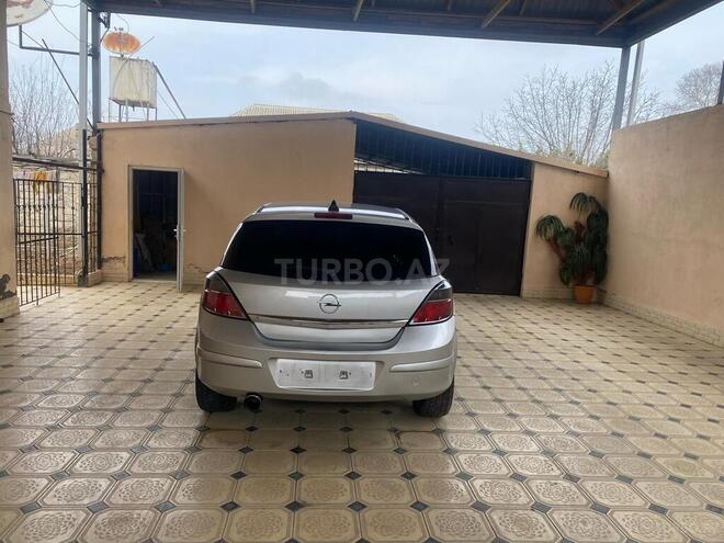 Opel Astra 2010, 210,822 km - 1.4 l - Gəncə