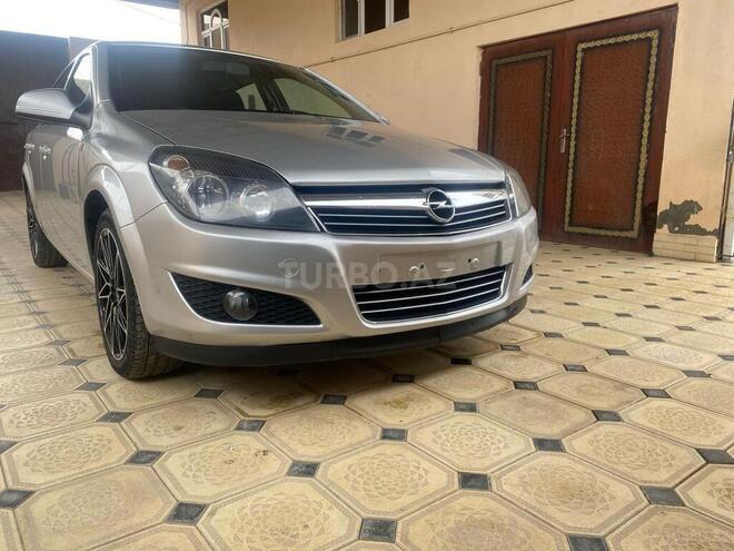 Opel Astra 2010, 210,822 km - 1.4 l - Gəncə