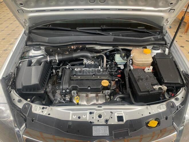 Opel Astra 2010, 210,822 km - 1.4 l - Gəncə
