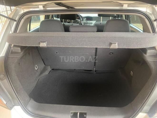Opel Astra 2010, 210,822 km - 1.4 l - Gəncə