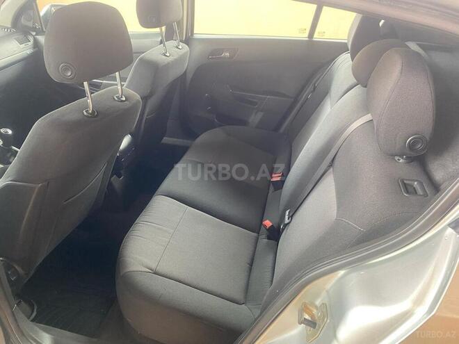 Opel Astra 2010, 210,822 km - 1.4 l - Gəncə