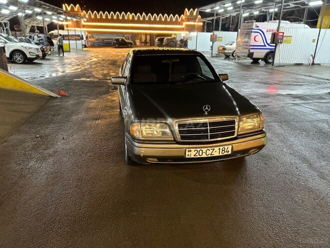 Mercedes C 220 1994, 450,000 km - 2.2 л - Gəncə