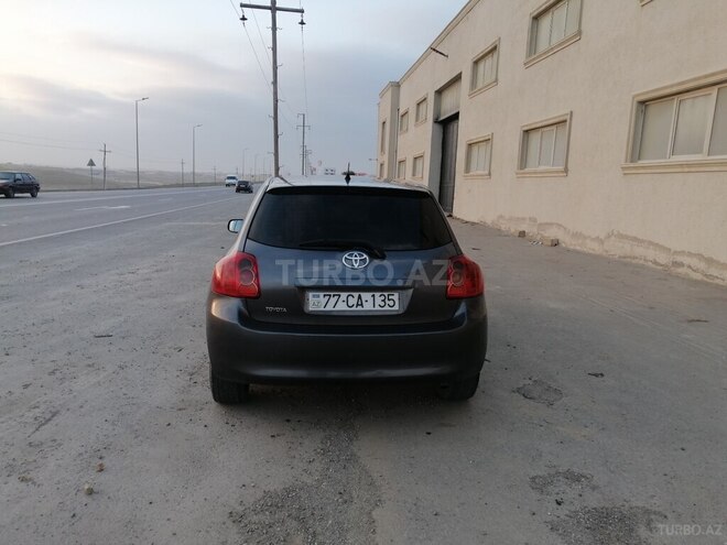 Toyota Auris 2008, 300,000 km - 1.4 l - Bakı