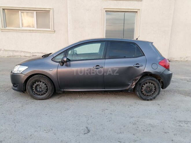 Toyota Auris 2008, 300,000 km - 1.4 l - Bakı