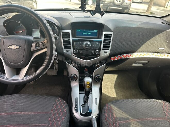 Chevrolet Cruze 2011, 245,000 km - 1.4 л - Bakı