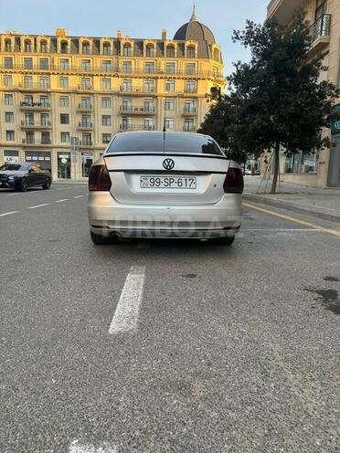 Volkswagen Polo 2011, 487,000 km - 1.6 l - Bakı
