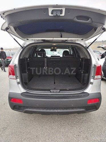 Kia Sorento 2011, 215,355 km - 2.0 l - Ağcabədi