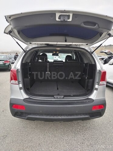 Kia Sorento 2011, 215,355 km - 2.0 l - Ağcabədi