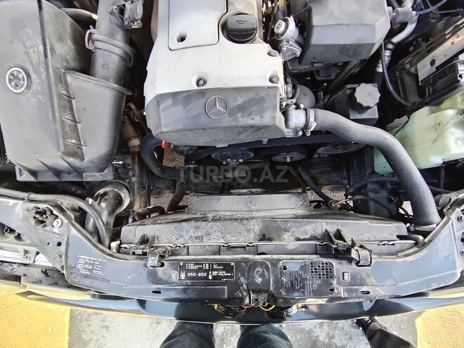 Mercedes E 230 1997, 369,599 km - 2.3 l - Şəki