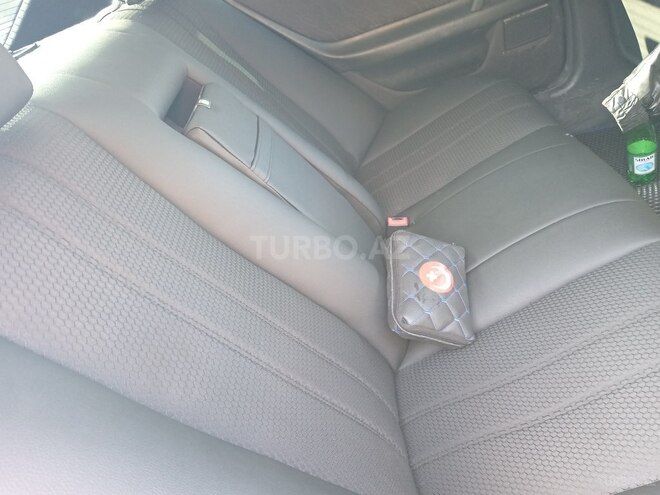 Mercedes E 230 1997, 369,599 km - 2.3 l - Şəki