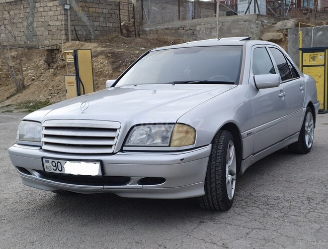 Mercedes C 230 2000, 130,000 km - 2.3 л - Bakı