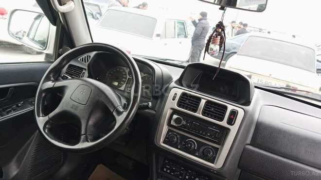 Mitsubishi Pajero io 2000, 288,500 km - 1.8 l - Şamaxı